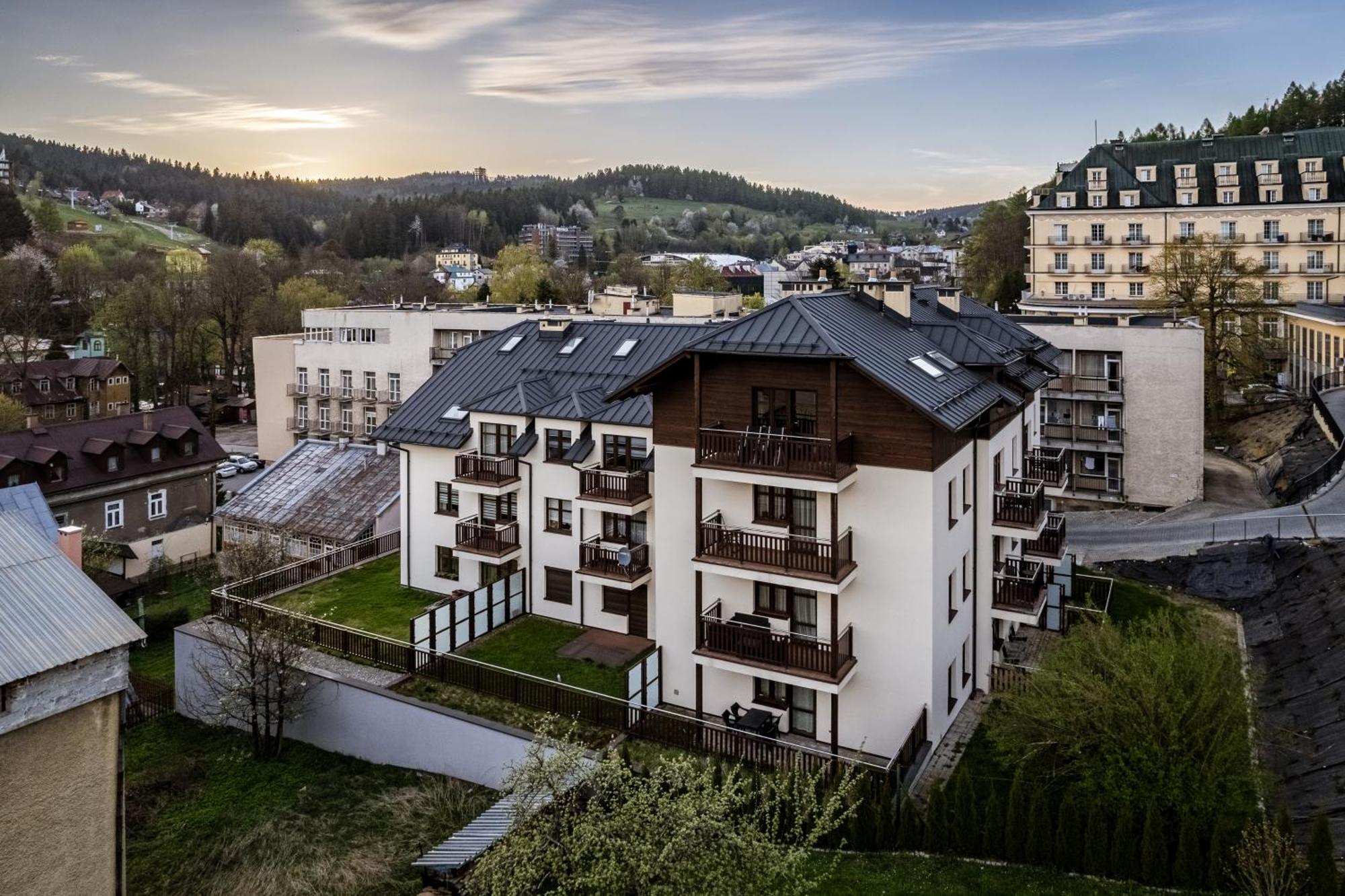 Apartamenty Sun & Snow Centrum Cicha Крыница-Здруй Экстерьер фото